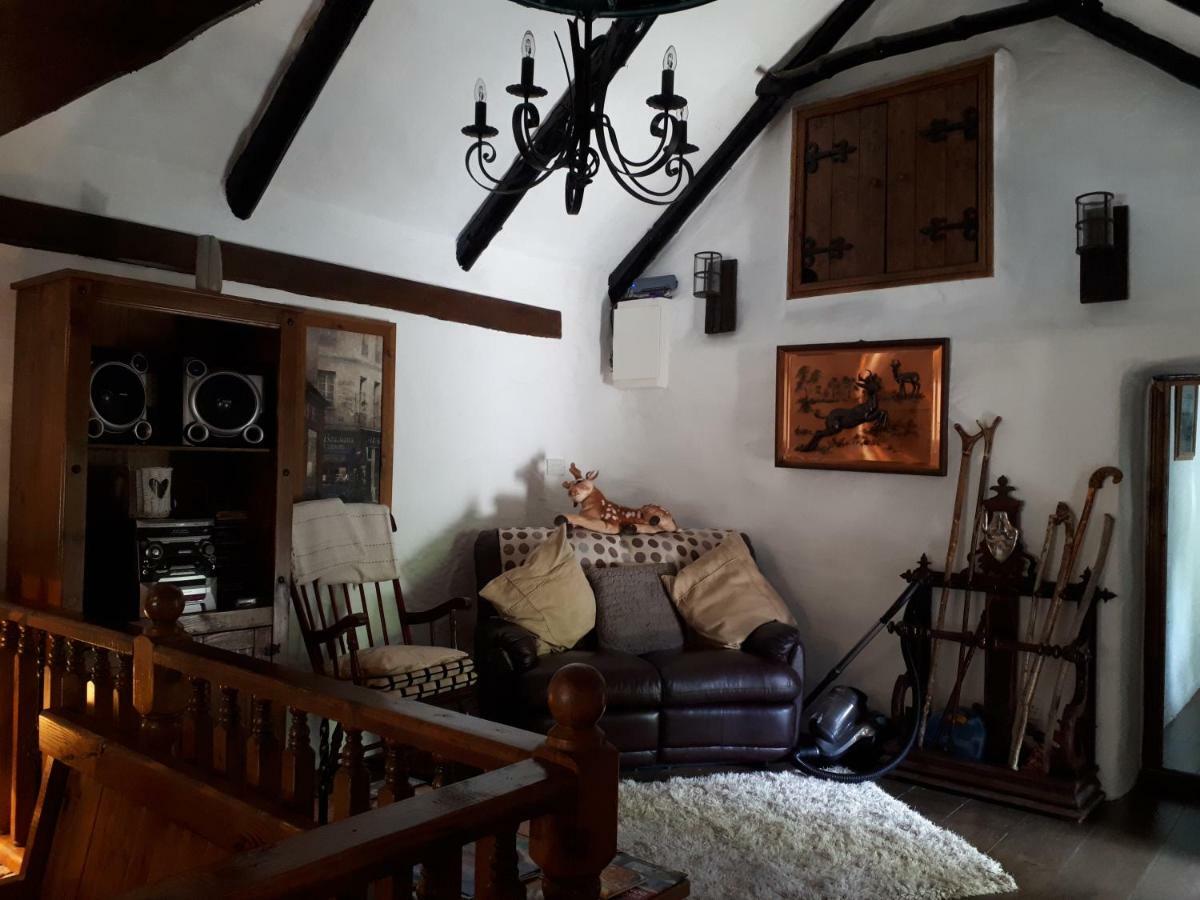 Clarisses Cottage 拉勒夫 客房 照片